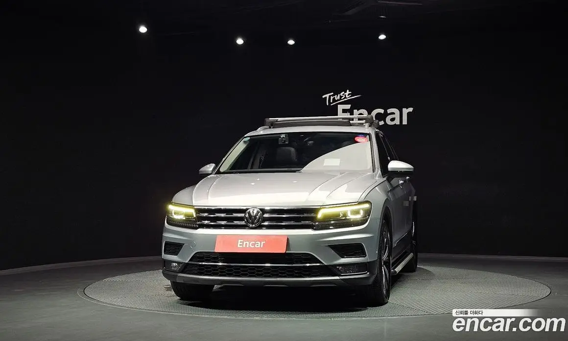 Volkswagen Tiguan 2018 2.0 АКПП, фото 3