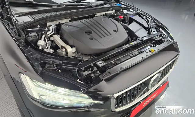 Volvo V60 2025 2.0 АКПП, миниатюра 6