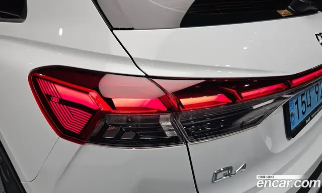 Audi Q4 e-tron 2022 0.2 АКПП, миниатюра 8