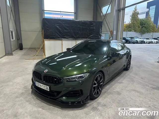 BMW 8 серия, 2022, 35 300 км
