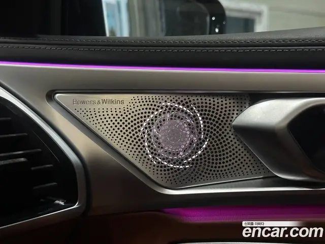 BMW 8 серия 2022 4.4 АКПП, миниатюра 9 BMW 8 серия 2022 4.4 АКПП, миниатюра 9