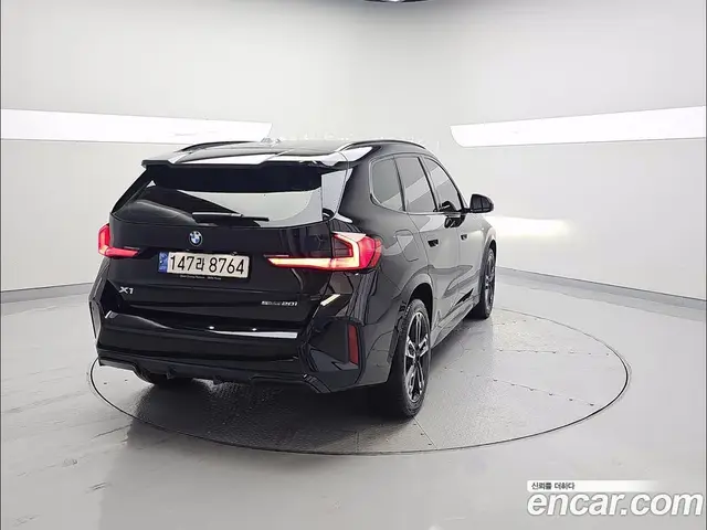 BMW X1 2023 2.0 АКПП, миниатюра 2