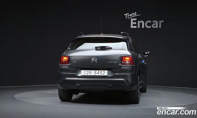 Citroen C4 Cactus 2017 1.6 АКПП, миниатюра 3 Citroen C4 Cactus 2017 1.6 АКПП, миниатюра 3