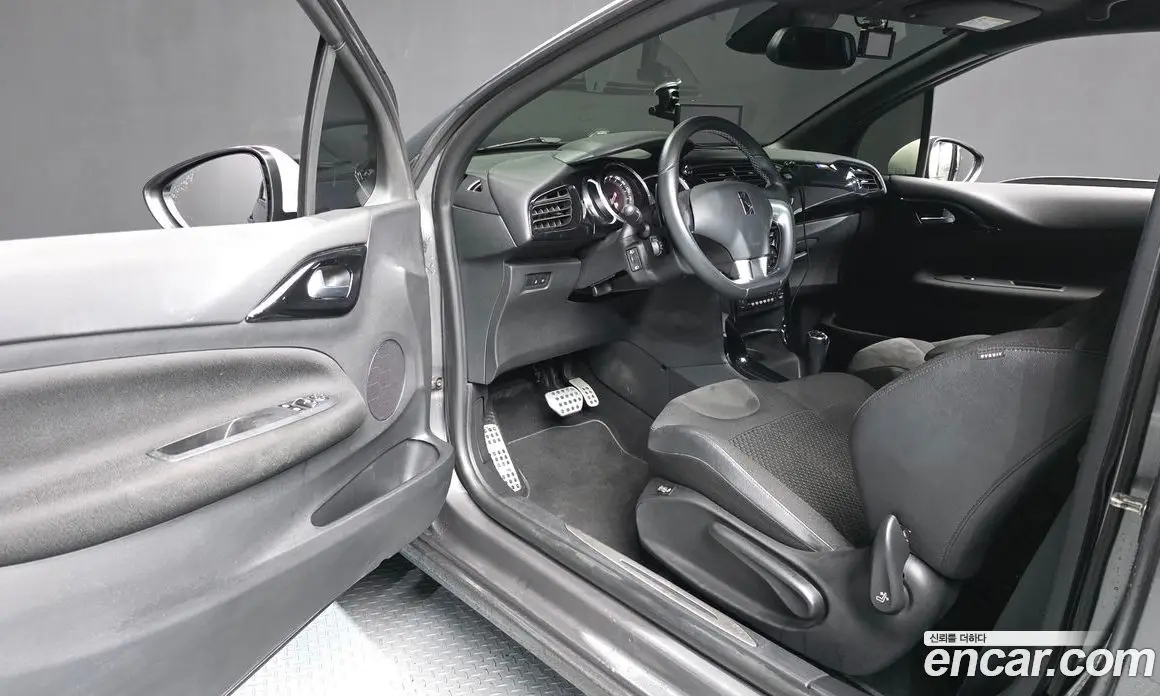 Citroen DS3 2018 1.6 АКПП, фото 12