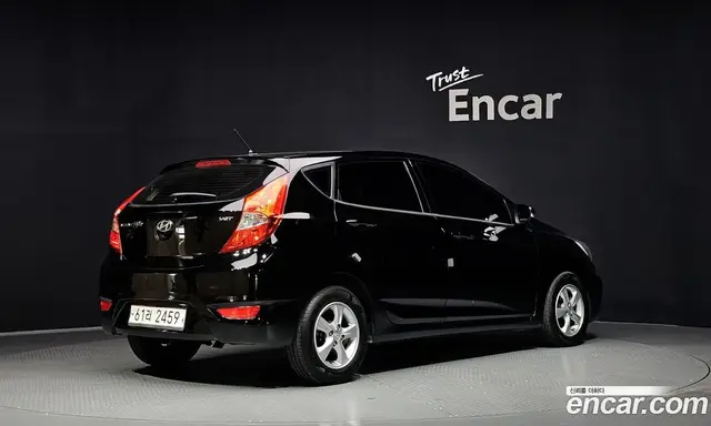 Hyundai Accent 2013 1.6 АКПП, миниатюра 2