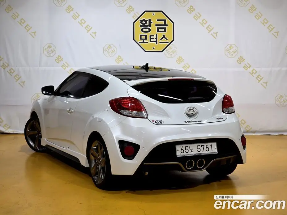 Hyundai Veloster 2014 1.6 МКПП, фото 5