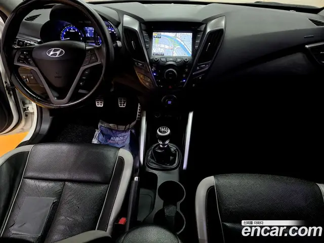 Hyundai Veloster 2014 1.6 МКПП, миниатюра 8