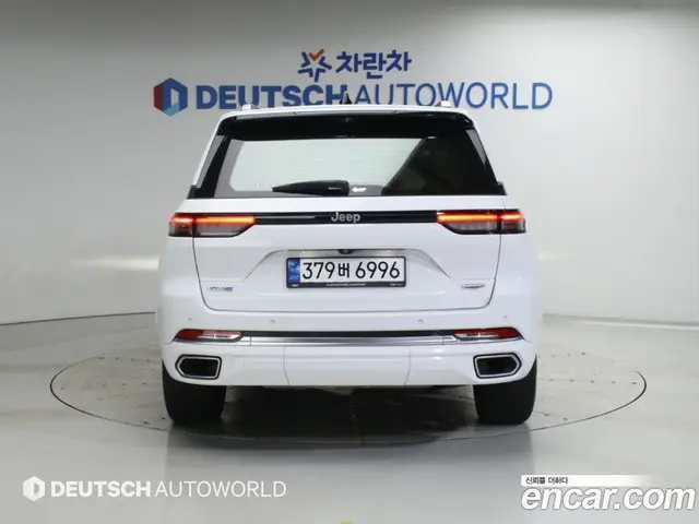 Jeep Cherokee 2023 2.0 АКПП, миниатюра 4