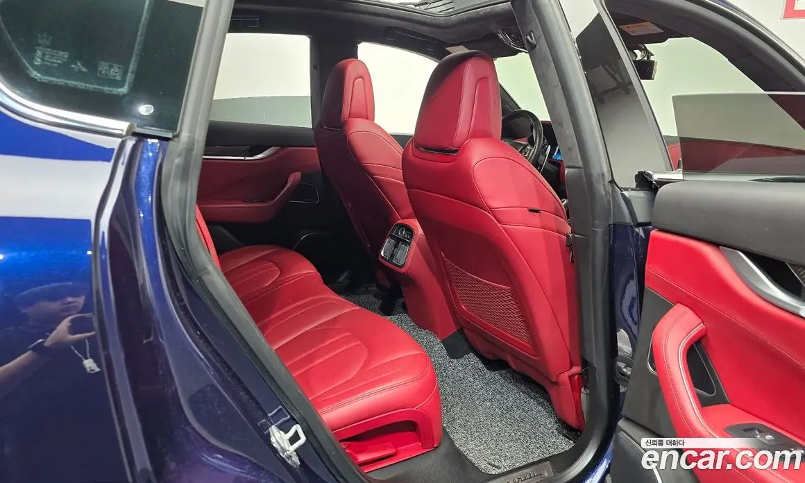 Maserati Levante 2017 3.0 АКПП, фото 17