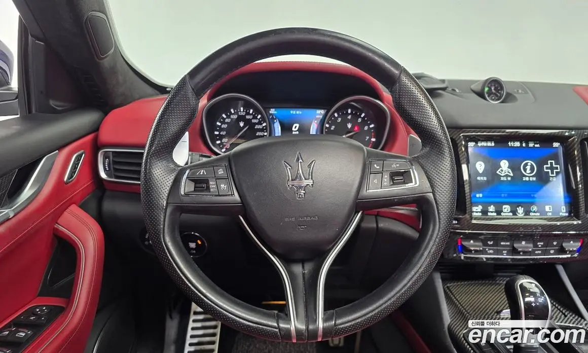 Maserati Levante 2017 3.0 АКПП, фото 19