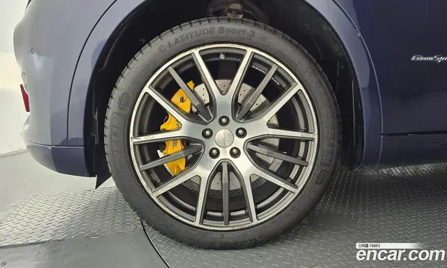 Maserati Levante 2017 3.0 АКПП, миниатюра 5