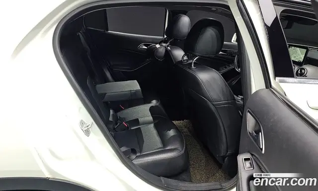 Mercedes-Benz GLA-Class 2017 2.1 АКПП, миниатюра 11