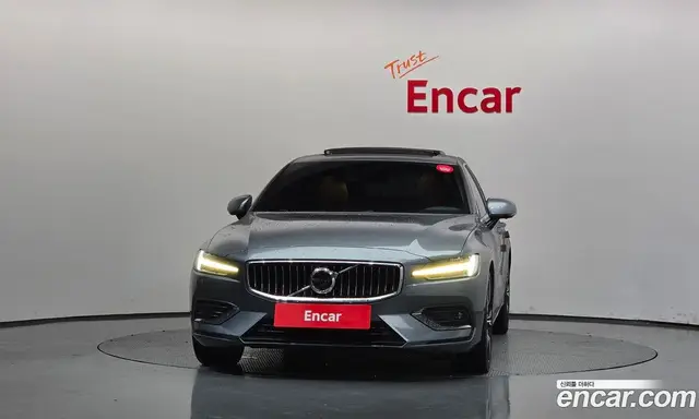 Volvo S60 2020 2.0 АКПП, миниатюра 3