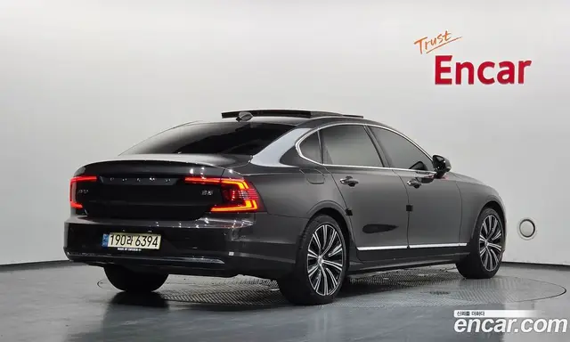 Volvo S90 2022 2.0 АКПП, миниатюра 2 Volvo S90 2022 2.0 АКПП, миниатюра 2