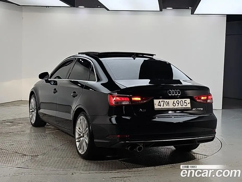 Audi A3 2018 2.0 АКПП, фото 3