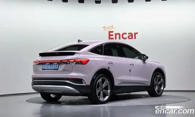 Audi Q4 e-tron 2025 0.2 АКПП, миниатюра 2