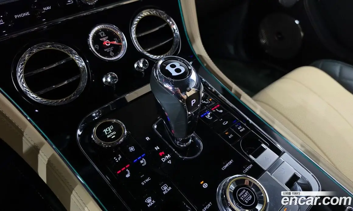 Bentley Continental 2020 4.0 АКПП, фото 11