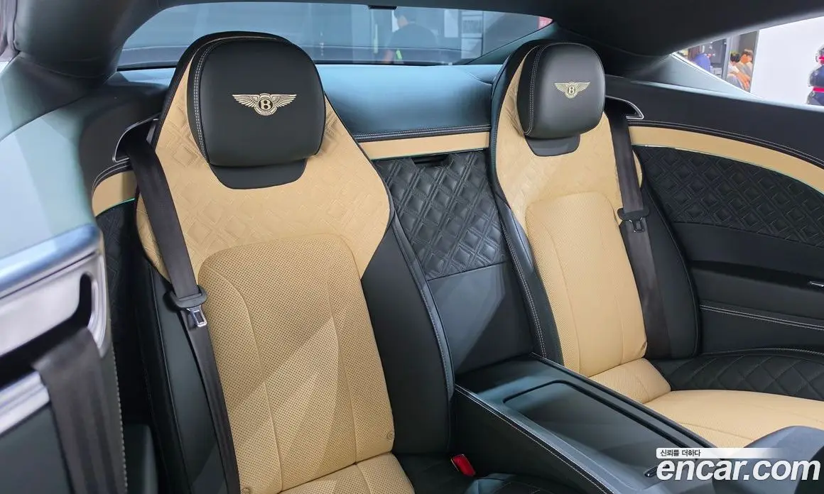 Bentley Continental 2020 4.0 АКПП, фото 16