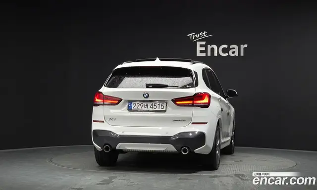 BMW X1 2022 2.0 АКПП, миниатюра 4