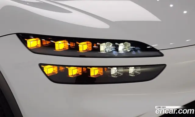 Genesis GV60 2022 0.1 АКПП, миниатюра 7