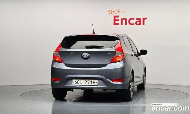 Hyundai Accent 2014 1.6 АКПП, миниатюра 4