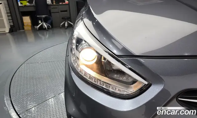Hyundai Accent 2014 1.6 АКПП, миниатюра 8