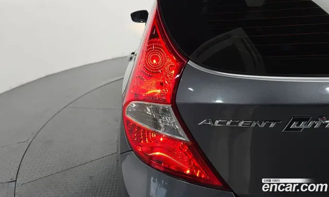 Hyundai Accent 2014 1.6 АКПП, миниатюра 9