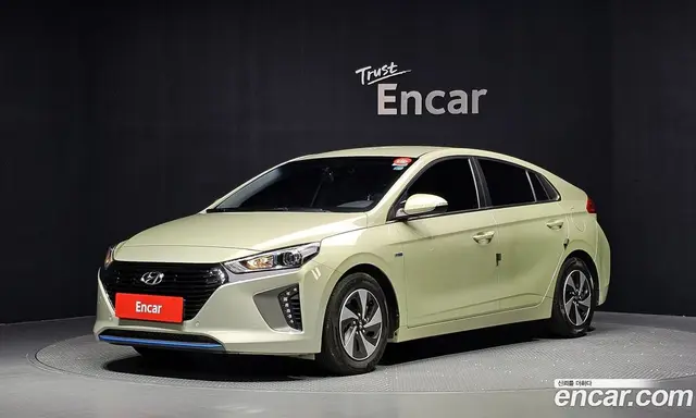 Hyundai Ioniq, 2016, 129 349 км