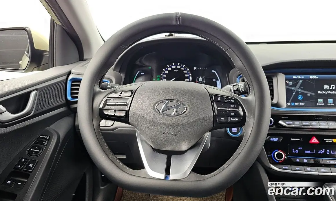 Hyundai Ioniq 2016 1.6 АКПП, фото 19
