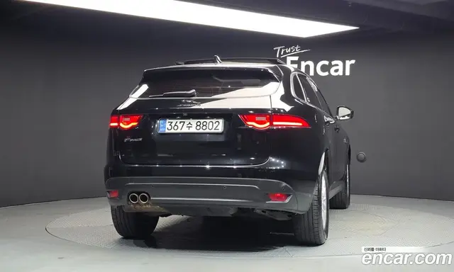 Jaguar F-Pace 2018 2.0 АКПП, миниатюра 4 Jaguar F-Pace 2018 2.0 АКПП, миниатюра 4