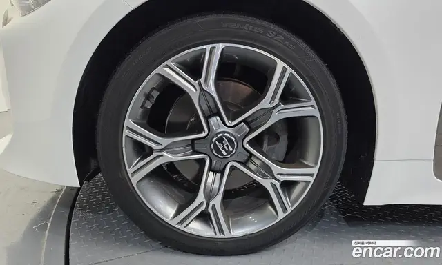 Kia Stinger 2017 2.0 АКПП, миниатюра 5