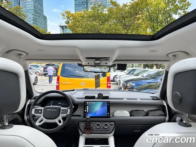 Land Rover Defender 2025 2.0 АКПП, миниатюра 11