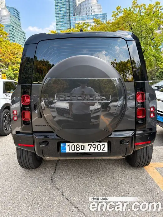 Land Rover Defender 2025 2.0 АКПП, фото 13