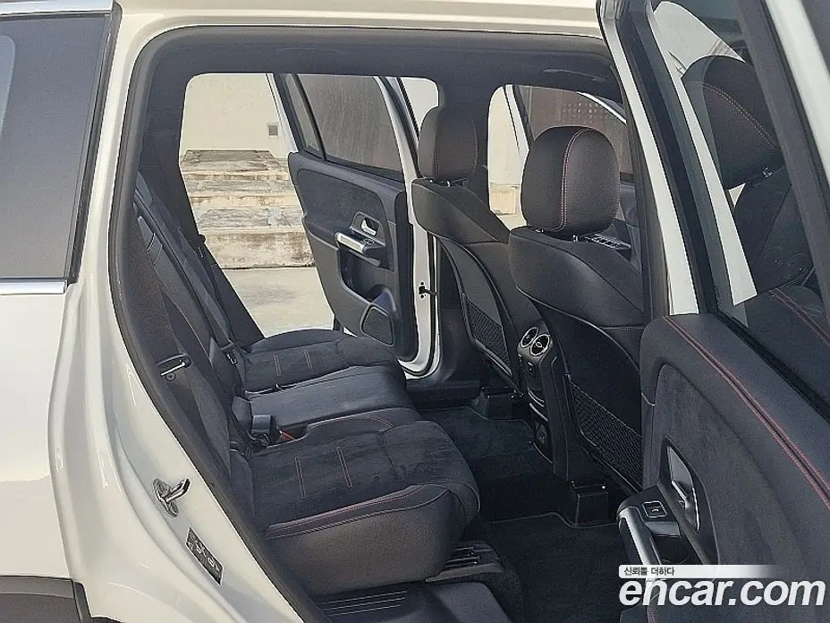 Mercedes-Benz GLB-Class 2022 2.0 АКПП, фото 20