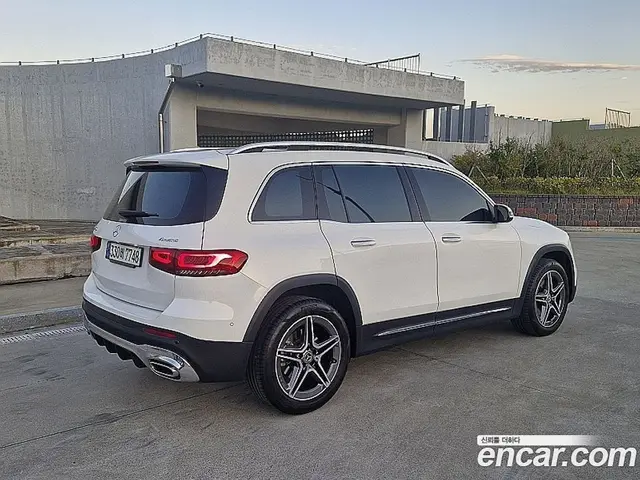 Mercedes-Benz GLB-Class 2022 2.0 АКПП, миниатюра 5