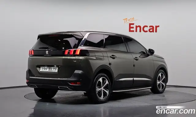 Peugeot 5008 2018 1.6 АКПП, миниатюра 2 Peugeot 5008 2018 1.6 АКПП, миниатюра 2
