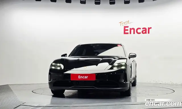 Porsche Taycan 2026 0.1 АКПП, миниатюра 3