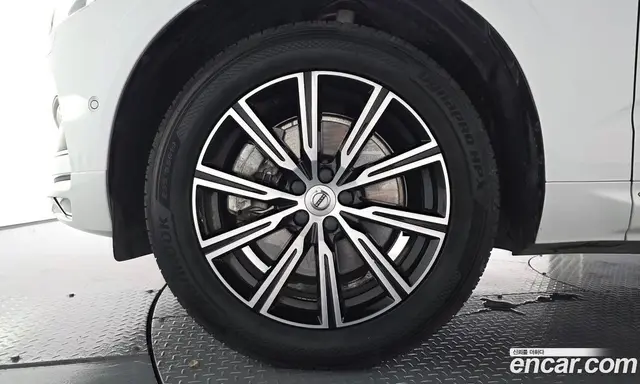 Volvo XC60 2020 2.0 АКПП, миниатюра 4 Volvo XC60 2020 2.0 АКПП, миниатюра 4