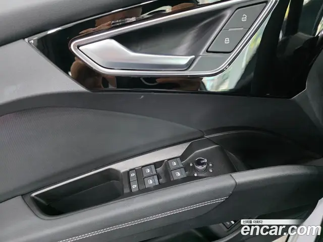 Audi Q4 e-tron 2026 0.2 АКПП, миниатюра 12