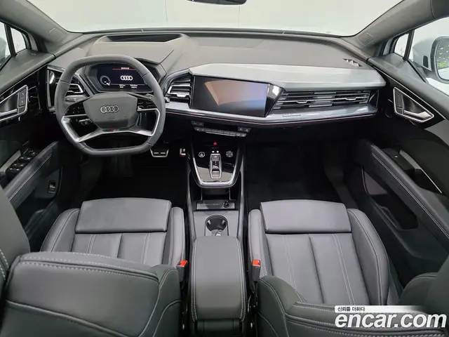 Audi Q4 e-tron 2026 0.2 АКПП, миниатюра 7 Audi Q4 e-tron 2026 0.2 АКПП, миниатюра 7