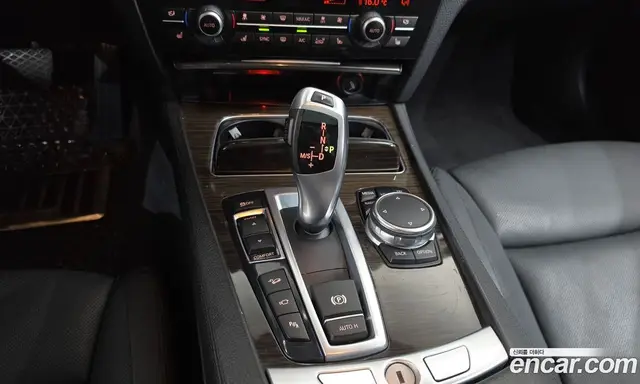 BMW 7 серия 2015 3.0 АКПП, миниатюра 9 BMW 7 серия 2015 3.0 АКПП, миниатюра 9
