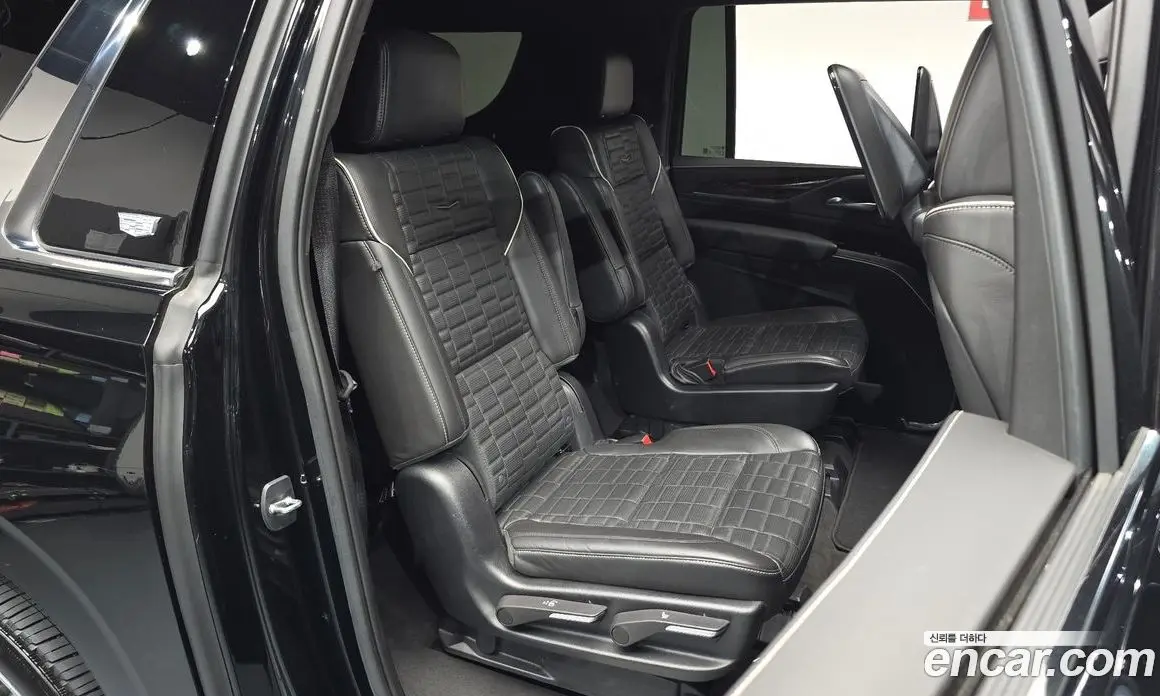 Cadillac Escalade 2022 6.2 АКПП, фото 17