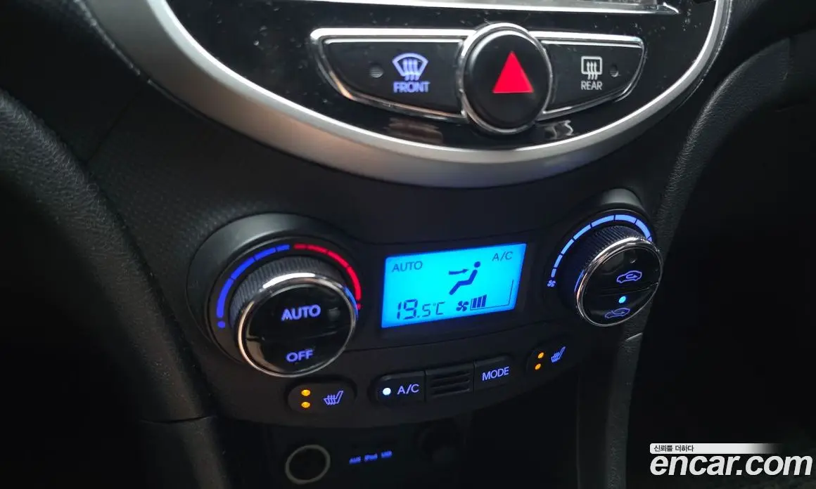 Hyundai Accent 2012 1.6 АКПП, фото 17