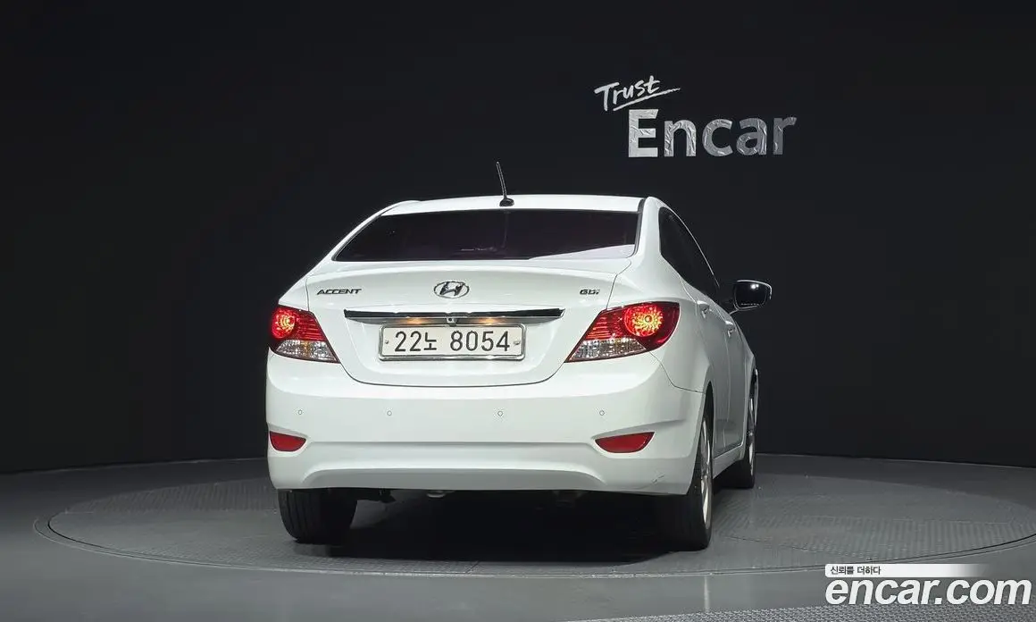 Hyundai Accent 2012 1.6 АКПП, фото 4
