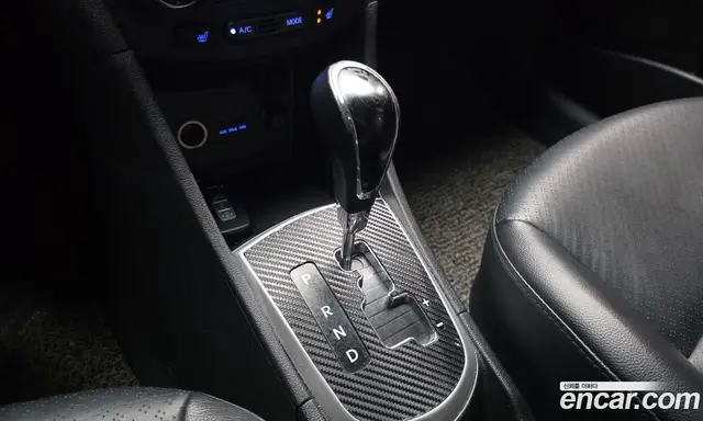 Hyundai Accent 2012 1.6 АКПП, миниатюра 9