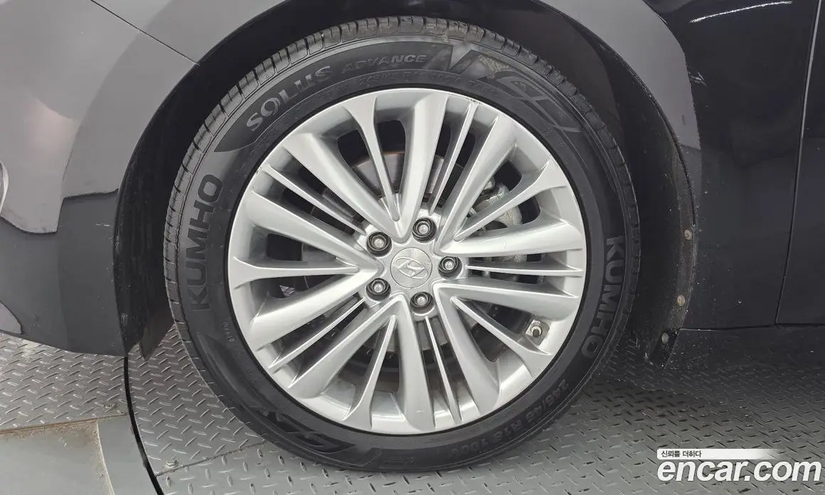 Hyundai Aslan 2015 3.0 АКПП, фото 5