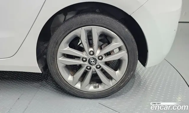 Hyundai i30 2015 1.6 АКПП, миниатюра 6