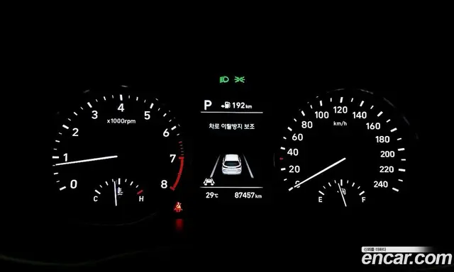 Hyundai i30 2018 1.6 АКПП, миниатюра 10
