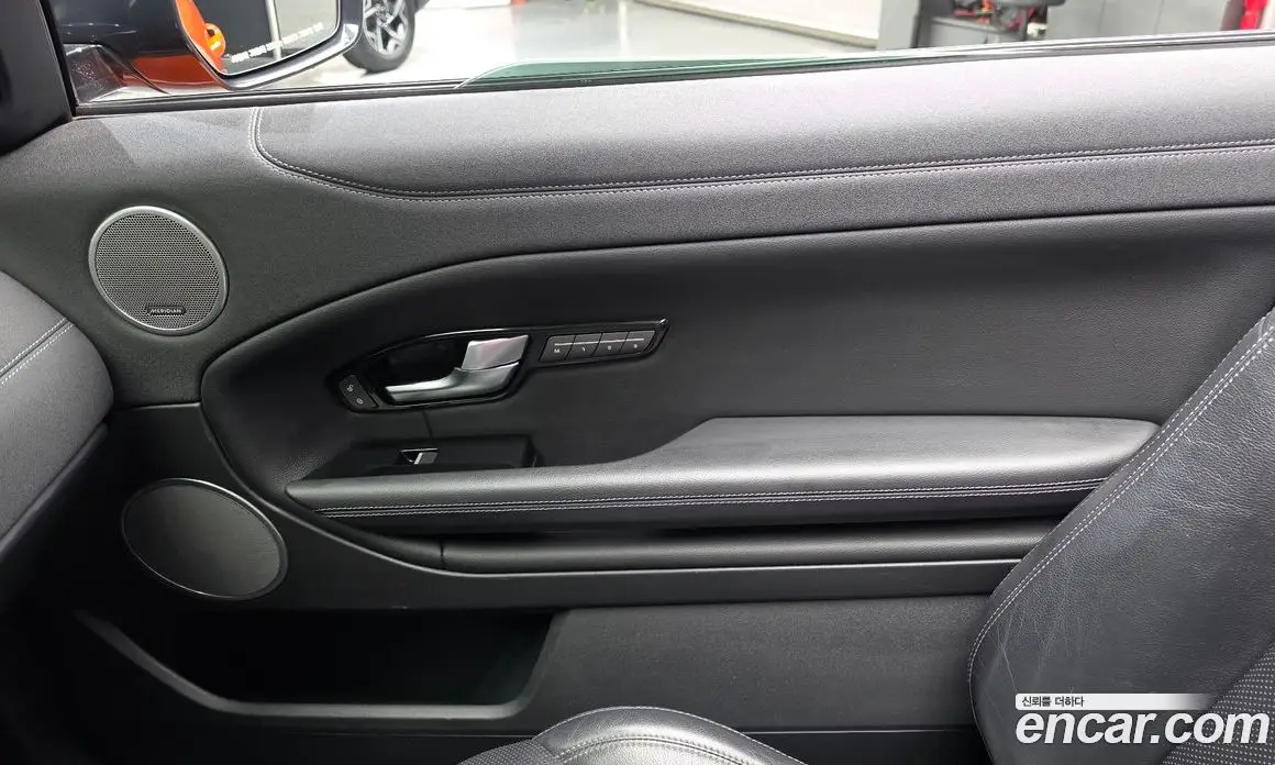Land Rover Range Rover Evoque 2018 2.0 АКПП, фото 15