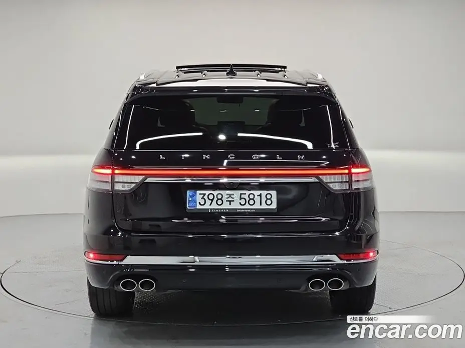 Lincoln Aviator 2023 3.0 АКПП, фото 3